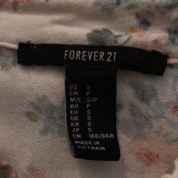 Sleeveless top - Picture 2 of 2